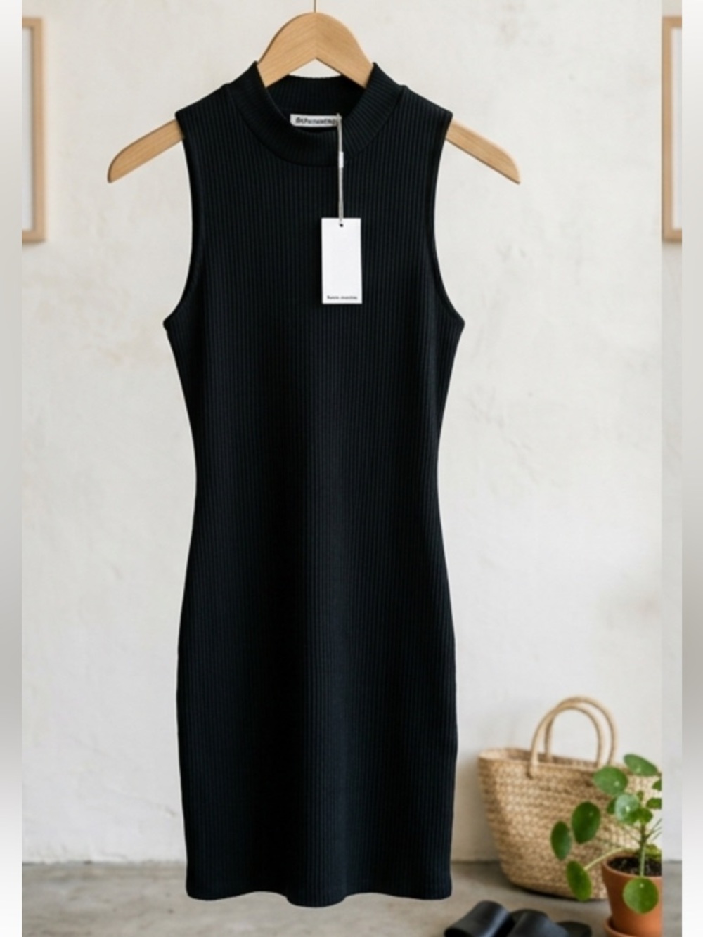 Reformation Sana Dress Black Sleeveless Ribbed Dress Size M NWT